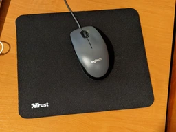 Игровая поверхность TRUST Mouse Pad M Black (250*210*3 мм) (24193_TRUST) фото от покупателей 15