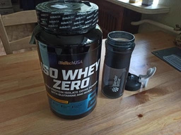 Пробник BiotechUSA Iso Whey Zero, 25 г., Солона карамель