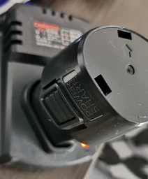 Аккумуляторная батарея для инструмента RZTK BT 12 LI-ION RD/SDR фото от покупателей 19