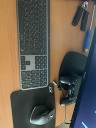 Мышь Logitech MX Master 3 Wireless/Bluetooth Graphite (910-005694) фото от покупателей 12