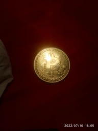 Монета криптовалют- Bitcoin (12111942022)