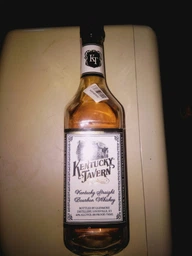 Бурбон Kentucky Tavern 0.75 л 4 года выдержки 40% (89000010349)