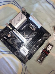 Материнская плата ASRock B560M Pro4 (s1200, Intel B560, PCI-Ex16) фото от покупателей 3