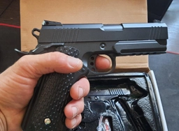 Страйкбольный спринговый пистолет Galaxy Colt 1911PD с глушителем и лазерным прицелом на пульках BB 6 мм металлический фото от покупателей 3