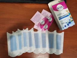 Восковые полоски Veet для линии бикини и области подмышек 16 шт (4640018991929/4680012390977)