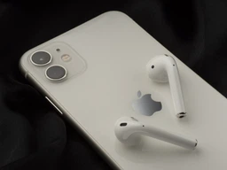 Мобільний телефон Apple iPhone 11 64GB Black (MHDA3FS/A) фото від покупців 19