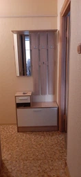 Прихожая Фенікс Модерн тумба 80х30x74 см Дуб сонома/Белый (FM005236) фото от покупателей 1