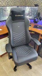 Комп'ютерне крісло для геймера Noblechairs Hero PU leather black/red (NBL-HRO-PU-BRD) фото від покупців 8