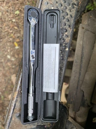 Динамометрический ключ 1/2", 28-210 NM INTERTOOL XT-9006 фото от покупателей 6