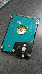 Жорсткий диск для ноутбука 2.5" 1TB Toshiba (HDWL110UZSVA) фото від покупців 8