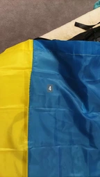 Флаг Украины большого размера 140*90 см (холст), яркий, насыщенный цвет с местом для держателя-флагштока фото от покупателей 14