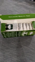 Чай зеленый пакетированный Ahmad Tea Жасмин 25 x 1.8 г (0054881019781) фото от покупателей 2