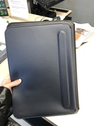 Чохол підставка для ноутбука з Еко-шкіри WIWU Skin Pro Stand для MacBook Air / Pro 13-14 Black (WP1302)