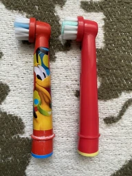 Oral b Braun Kids насадки для электрической детской зубной щетки на зубную щетку орал би браун Dental Man EB 10 сменные разноцветные мягкая щетина универсальные насадка детская мягкая набор 4 шт для зубов десен и межзубных промежутков на орал б фото от покупателей 7