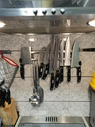 Настінний магнітний релінг тримач для ножів та аксесуарів relief-decor kitchen фото від покупців 1