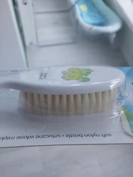 Щiтка для волосся м'яка + гребiнець Салатова Canpol babies (5903407024172) фото від покупців 5