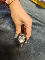 Ліхтар Ручний Philips SFL4002T, IPX4, 110 люмен, до 100 метрів, 2хАА фото від покупців 8