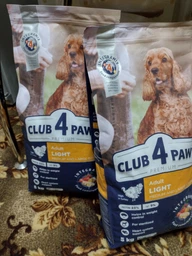 Сухий корм для собак Club 4 Paws Преміум. Контроль ваги з індичкою для середніх та великих порід 5 кг (4820215367868) фото від покупців 3