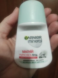 Антиперспирант Garnier Mineral Магний Ультрасухость Роликовый 50 мл (3600542309943) фото от покупателей 1