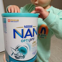 Смесь молочная сухая NAN 3 Optipro с 5 олигосахаридами и L. Reuteri для детей от 12 месяцев 800 г (8445291443761) фото от покупателей 1