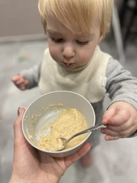 Дитяча каша Gerber Вівсяно-пшенична Яблуко-Морква для дітей із 6 місяців 240 г (1100417)
