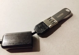 Флеш память USB SANDISK Ultra Luxe 32GB USB 3.1 Gen1 Silver (SDCZ74-032G-G46) фото от покупателей 15