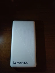 Varta Power Bank Energy 10000 мАч оснащенный усовершенствованной технологией безопасности c зарядным кабелем фото от покупателей 10