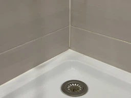 Средство Glutoclean от плесени с хлором 0.5 л (4044899387916) фото от покупателей 15