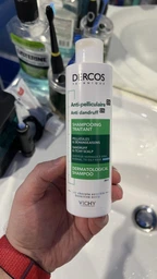 Шампунь Vichy Dercos усиленного действия против перхоти для жирных волос и раздраженной кожи головы 390 мл (3337871331290) фото от покупателей 16
