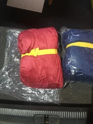Толстовка плед с рукавами и капюшоном Huggle Hoodie оверсайз, теплый худи с большим карманом для рук Бордовый One size фото от покупателей 3