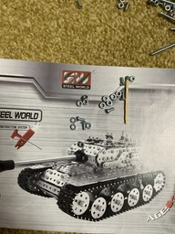 Металлический конструктор Steel World «Танк» 930 деталей фото от покупателей 1