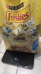 Сухой корм для взрослых кошек Purina Friskies с говядиной, курицей и овощами 10 кг фото от покупателей 13