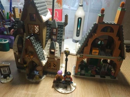 Конструктор LEGO 76388 Гаррі Поттер Прогулянка до села Гоґсмід Harry Potter Hogsmeade Village Visit фото від покупців 7