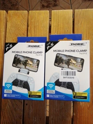 Держатель-зажим для мобильного телефона DOBE для геймпада DualSense консоли Sony PlayStation 5 (PS5 / PS5 Digital Edition)