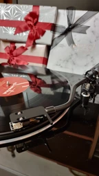 Програвач вінілових дисків Denon DP-400 (напівавтомат, фонокоректор) Black (art.235455)