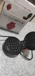 Стильная и портативная, электрическая мини - вафельница Waffle Maker с антипригарным покрытием, красная (SKU-5142) фото от покупателей 3