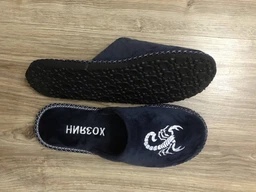 Кімнатні чоловічі тапочки Pago Вишивка Лого Зодіак М-27001 49р. 32.5 см Сині фото від покупців 2
