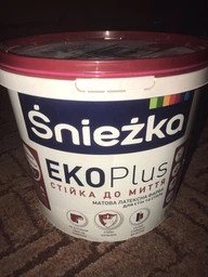 Краска Sniezka Eco Plus гипоаллергенная акриловая моющаяся для стен и потолков (5л) фото от покупателей 2