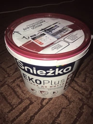 Краска Sniezka Eco Plus гипоаллергенная акриловая моющаяся для стен и потолков (5л) фото от покупателей 1