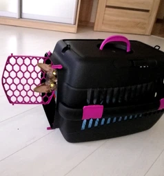 Переноска SGbox для животных до 6 кг 48 х 32 х 32 см пластик Черная / микс (2700000016053) фото от покупателей 8