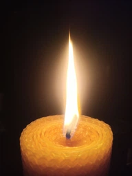 Свічка з вощини "Велика висота 26 см, діаметр 6 см", ЕКО-МедОК фото від покупців 6