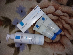 Молочко La Roche-Posay Lipikar увлажняющее средство для сухой кожи младенцев и взрослых 400 мл (3337875549615) фото от покупателей 16