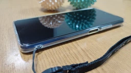 Протиударний чохол для TECNO Pova 2 (LE7n) / Epic Transparent 1,5mm Full Camera / Безбарвний прозорий фото від покупців 7