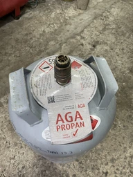 Перехідник вентиль латунний для заправки газових балонів з клапаном 14 мм Nurgaz фото від покупців 2