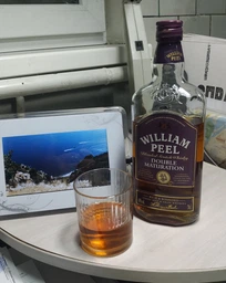 Виски William Peel Double Maturation Blended Scotch Whisky 0.7 л 40% (3107872007025) фото от покупателей 5