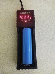 Зарядное устройство универсальное Liitokala Lii-S1,1 канал, LCD дисплей, поддерживает Li-ion, Ni-MH и Ni-Cd AA (R6), ААA (R03), AAAA, С (R14)