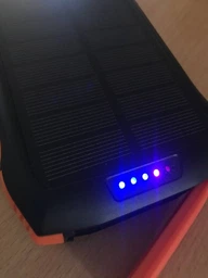 УМБ Promate SolarTank-20PDQi 20000 mAh с солнечной панелью 20W PD USB-C 18W QC USB-A 10W Qi 2xUSB-A Black (solartank-20pdqi.black) фото от покупателей 7