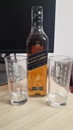 Віскі Johnnie Walker Black label 12 років витримки 0.7 л 40% з 2-ма склянками (5000267195117_5000267196626)