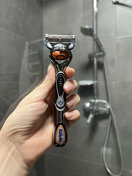 Станок для гоління чоловічий (Бритва) Gillette Fusion5 ProGlide Power Flexball з 1 змінним картриджем фото від покупців 5