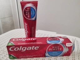 Зубна паста Colgate Max White One 75 мл (8718951050860) фото від покупців 13